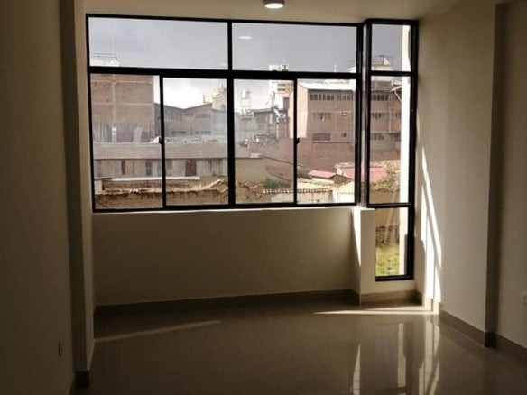 alquilo oficina centrica